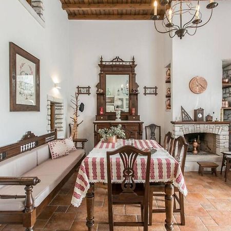 Traditional Inn Pirethron Aperathos Exterior photo