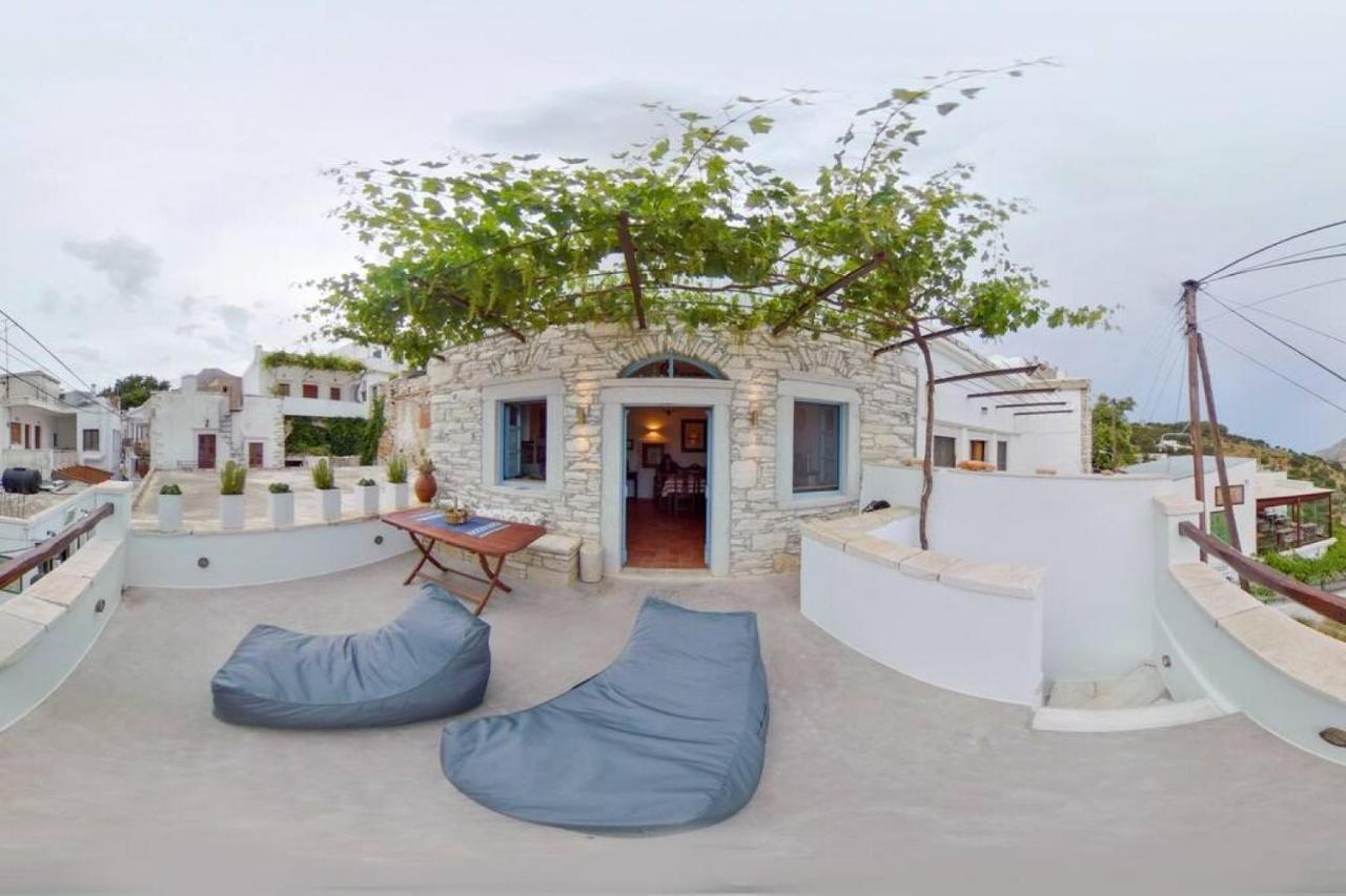 Traditional Inn Pirethron Aperathos Exterior photo